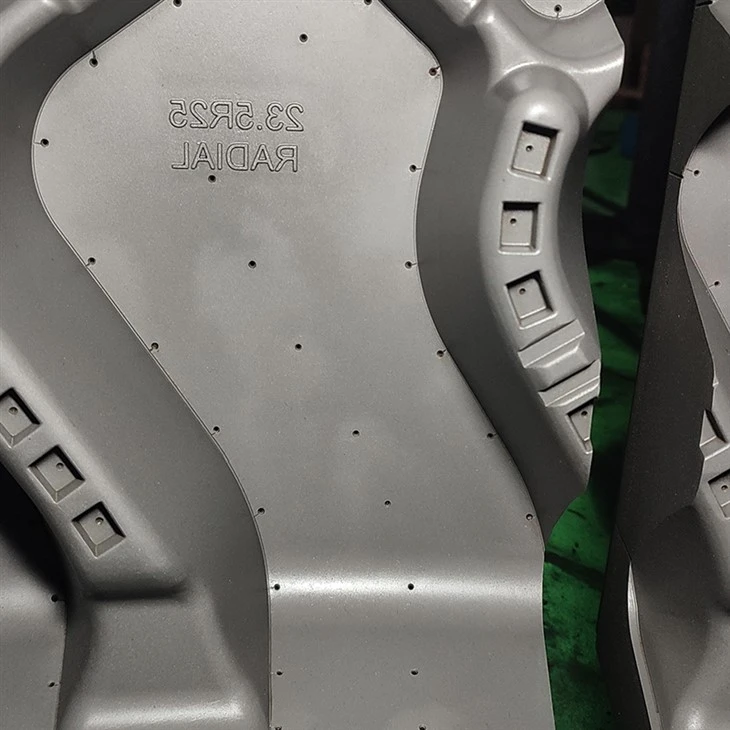 Cone Guide Radial Engineering Tire Mold suppliers