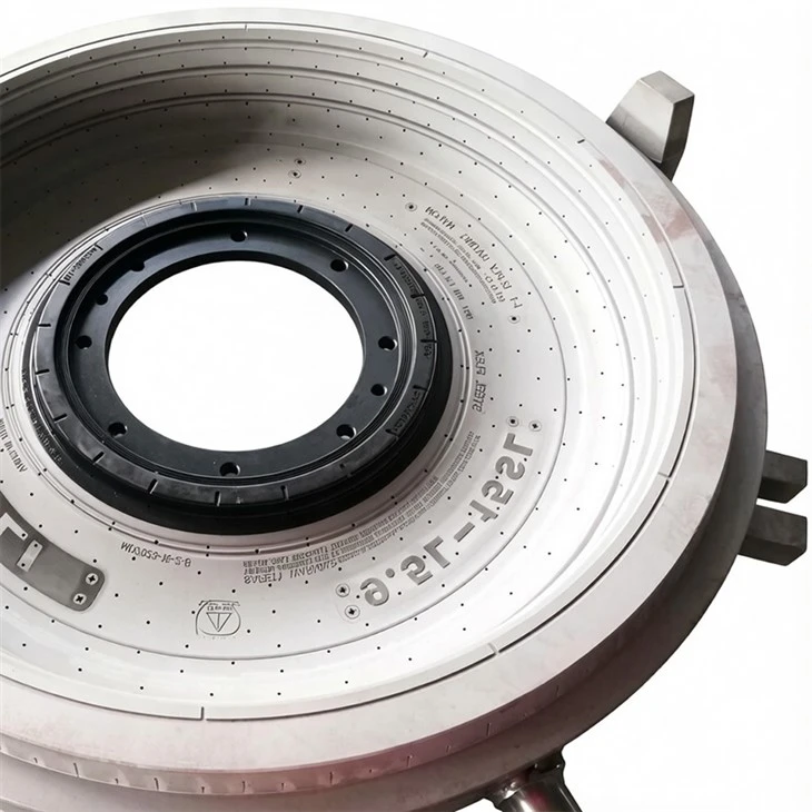 Two Piece Harvester Tire Mold